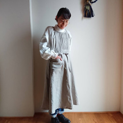 《在庫あり》リネンのエプロンワンピースピンタック/巻きスカートタイプ　すぐ届く母の日2024 3枚目の画像