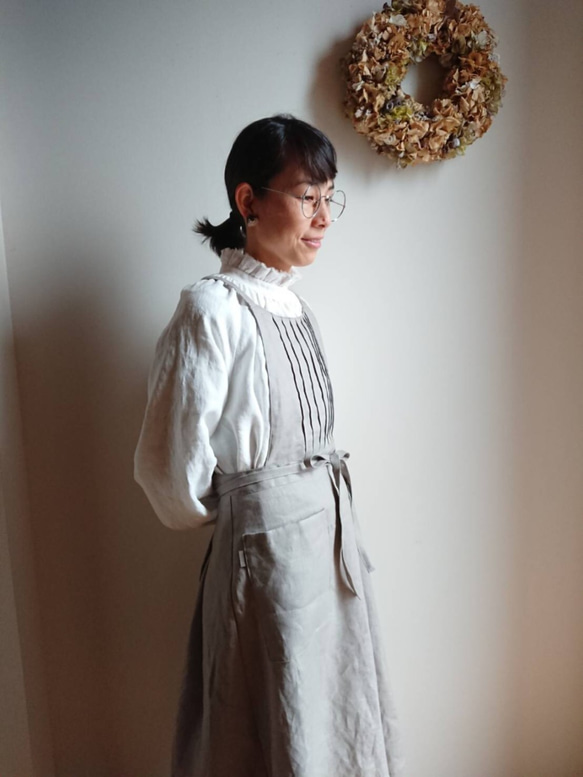《在庫あり》リネンのエプロンワンピースピンタック/巻きスカートタイプ　すぐ届く母の日2024 5枚目の画像