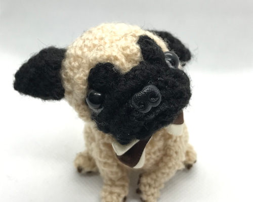 特大！マヨネーズパグさんのあみぐるみ - メルカリ