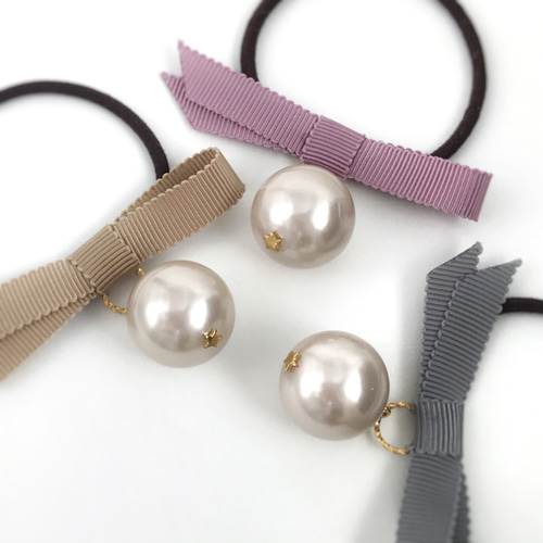 再×2》071 ビッグパールとグログランリボンのヘアゴム プラチナ×グレー  