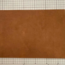ノボナッパ（NOVONAPP）フランス仔牛皮革 コンビなめし 1.5-2.0mm A4サイズ（21x30cm) ゴールド 4枚目の画像