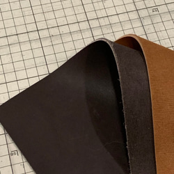 バラニール（BARANIL）フランス仔牛革 コンビなめし1.5-2.0mmカットレザーA4サイズ（21x30cm)焦茶 4枚目の画像