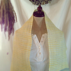 手織り・手染め　リトアニアリネンのストール　イエロー 3枚目の画像