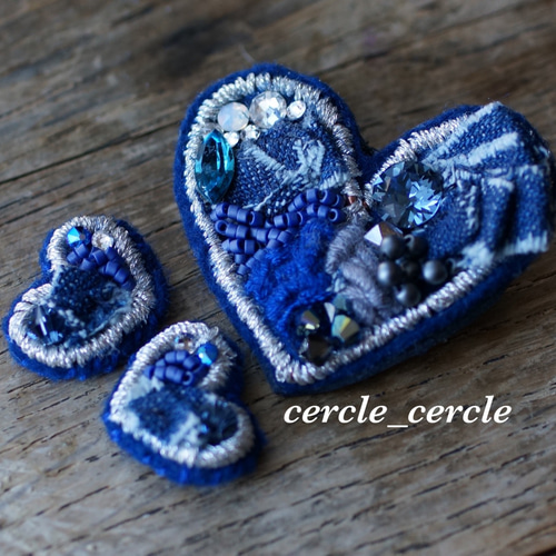 受注製作】デニムハートブローチ ブローチ cercle_cercle 通販 8578506