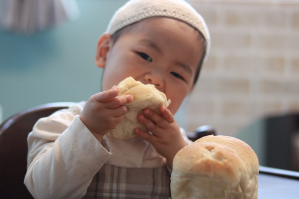 木型で焼いたほんわか食パン（S)【自家培養天然酵母のパン】 5枚目の画像