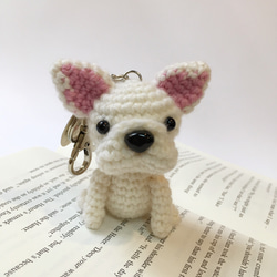 【客製專區】8公分寶貝毛孩-法鬥-毛線編織鑰匙圈-寵物-Amy and Tim 手製で編み 第3張的照片