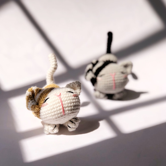 【呆萌專區】8公分愛睏貓-毛線編織鑰匙圈-Amy and Tim 手製で編み 第1張的照片