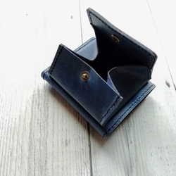 ミニ３つ折り財布（ネイビー） 手のひらサイズ 革小物 小銭入れ レザークラフト レザーウォレット 4枚目の画像