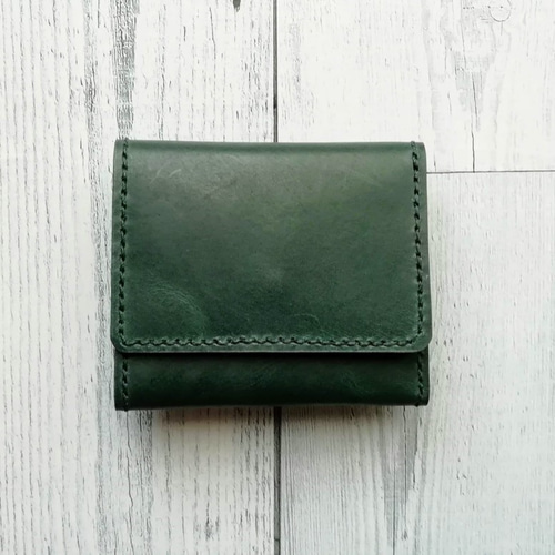 がま口　折り財布　ミニ財布　三つ折り財布　コインケース　小銭入れ　緑色　グリーン