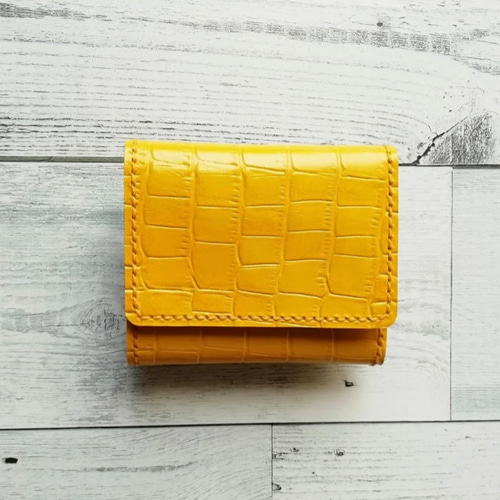 送料無料】ミニ3つ折り財布（クロコ型押しイエロー） 手のひらサイズ