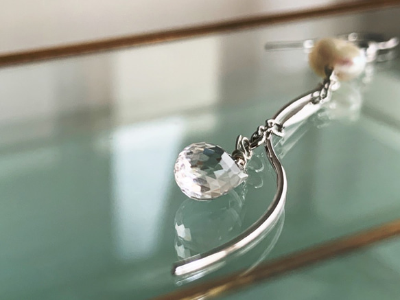 [四月和六月生日石] 水晶和淡水珍珠耳環/導致積極的耳環 第3張的照片