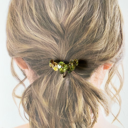 【8月の誕生石】ネガティブをはね返すペリドット（Peridot）・ポニーフック（ヘアアクセサリー） 3枚目の画像