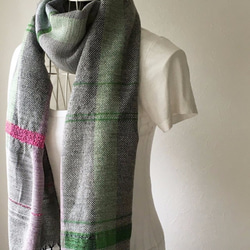[棉和羊毛：秋/冬/春]中性：手工編織的“灰色和黑色混紡” 第4張的照片