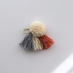 [Scarf pin / Brooch / Corsage] White & Orange Mix 第2張的照片