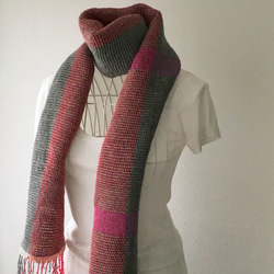 [羊毛和棉：秋冬]中性：手工編織圍巾“灰色和粉色” 第2張的照片