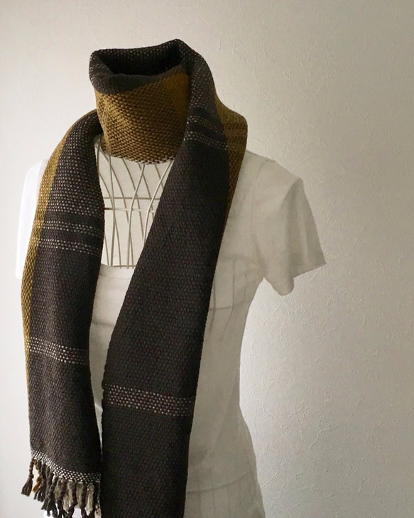 【羊毛：秋冬】男女皆宜：手工編織圍巾“Deep Grown Mix” 第2張的照片