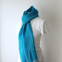【シルク：オールシーズン】ユニセックス：手織りストール "Turquoise Blue" 1枚目の画像
