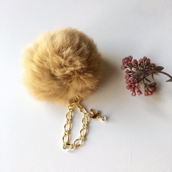 [Bag charm] Brown Real Rabbit Fur with a bird charm bringing 第2張的照片