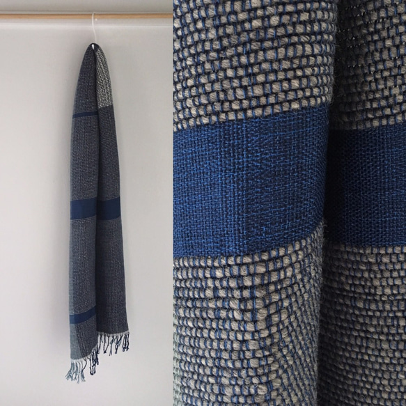 【ウール＆シルクカシミヤ：秋冬】ユニセックス：手織りマフラー "Blue & Gray 2" 3枚目の画像