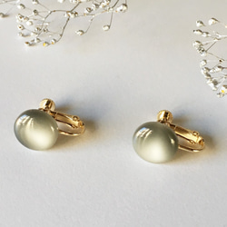 Soft marble color earrings (Gray) 2枚目の画像