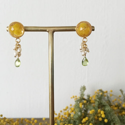 Mimosa with Peridot & Freshwater Pearl pierces 1枚目の画像