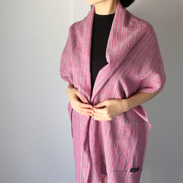 [Unisex Scarf] Pink and Silver - All season available - 第3張的照片