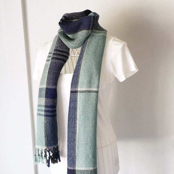 [嬰兒羊駝：秋冬]男女通用手織圍巾“Blue Color Mix” 第2張的照片