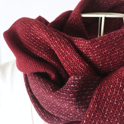 [羊絨：秋冬]男女皆宜：手工編織圍巾“酒紅與白點Vol.3” 第3張的照片