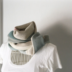 [嬰兒羊駝毛]中性：手工編織的圍巾“翡翠綠混合3” 第2張的照片