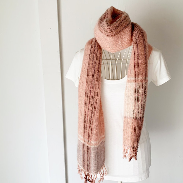 [羊毛]中性：手工編織的圍巾“ Pink＆White Mix 2” 第2張的照片