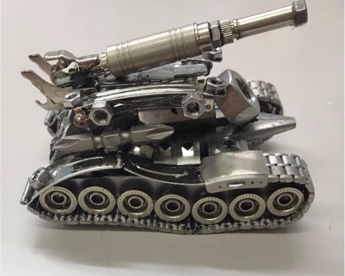 廃材アート 戦車 鉄 0_105f737b37895a2dcc720b838d63