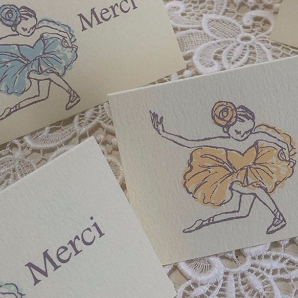 ５人の春色バレリーナ＊手刷り版画二つ折りミニカード（封筒付）5枚セット、バレエ バレリーナ ありがとう メルシー 3枚目の画像