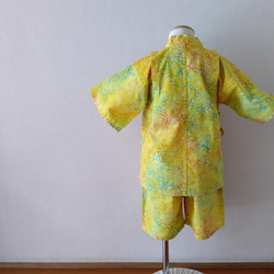 【現品限り】子供甚平　moda fabric  バティック黄色　100サイズ 3枚目の画像