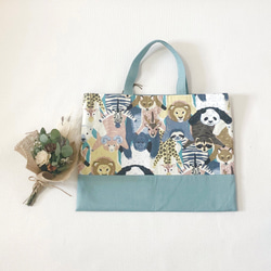 入園入学お悩み解決2022』アニマル柄のレッスンバッグ《ブルー