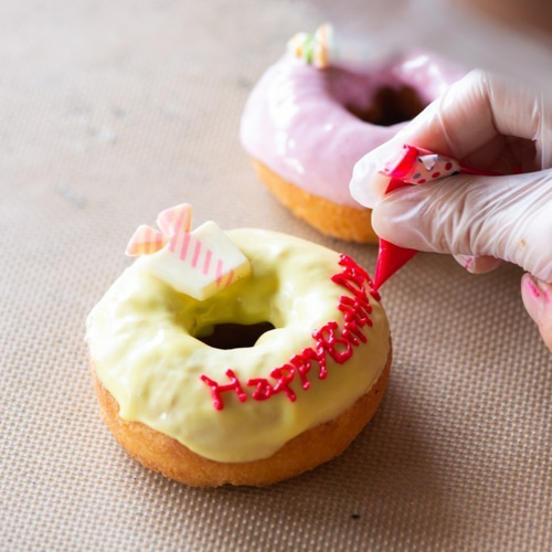 お好きなメッセージ入り！ドーナツ16個入りギフトセット 焼き菓子