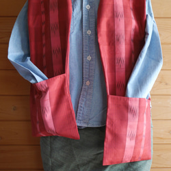 米沢琉球紬スカーフポケットつき（受注生産）-草木染着物地（古布）から 2枚目の画像