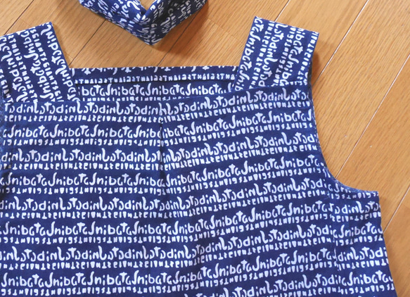 【夏の福袋】紺にアルファベットのノースリーブブラウスとスカーフのセット（受注制作）-浴衣（古布）から 3枚目の画像