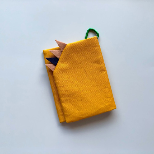 移動ポケット【カラビナ付き】ギザギザ Mustard /コドモノ 1枚目の画像