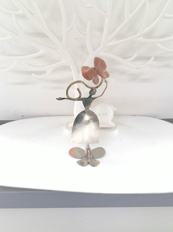 ballerina with butterfly interior item 5枚目の画像