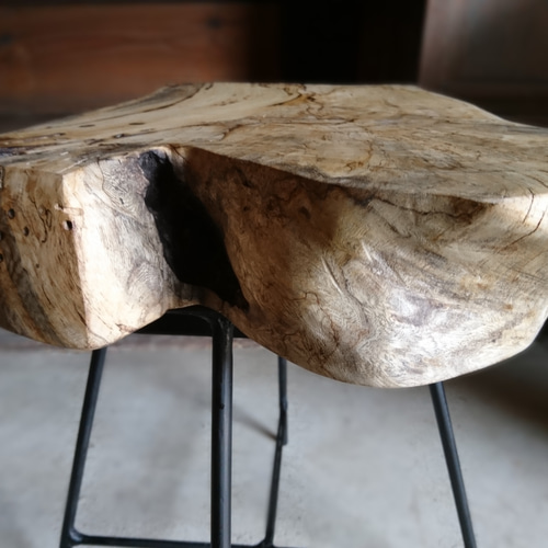 Spalted wood 天然榎 アイアンサイドテーブル 丸太 サイドテーブル 里