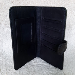 牛革・二つ折りの黒の長財布 3枚目の画像