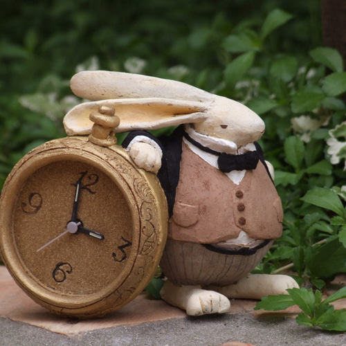 制作中 オリジナルイラスト 「アリスと執事時計ウサギ」 アリスの時計ウサギ その他置物 工房ずー 通販 386680｜Creema(クリーマ)