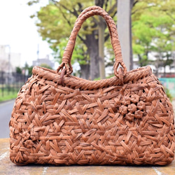 山葡萄籠バッグ ı 六角花束嵌入網代編み(両面) ı 巾着と中布付き ı (約