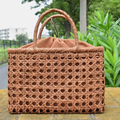 送料無料】山葡萄籠バッグ | 透かし網代編み | 巾着と中布付き | (約