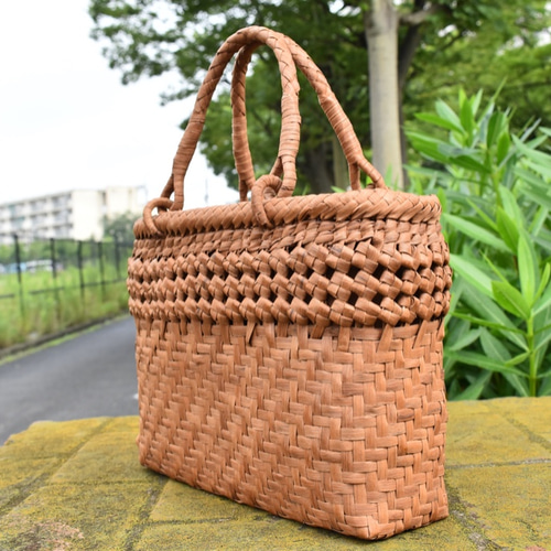 m*♪様 山葡萄と麻の巾着型かごバッグ m*♪様 山葡萄と麻の巾着型かごバッグ m*♪様