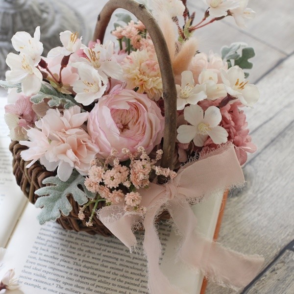 桜のバスケット