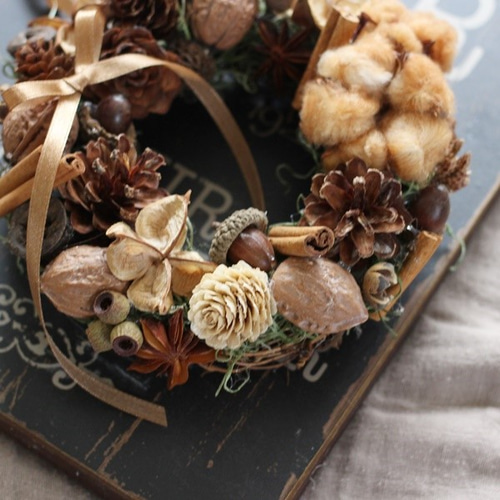木の実たっぷりリースS ドライフラワー petit chocolat 通販