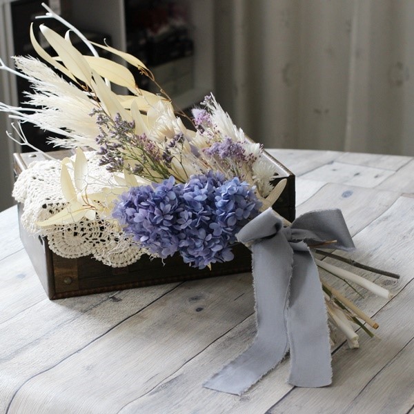 ミツマタのスワッグブーケ プリザーブドフラワー petit chocolat 通販