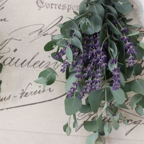 ラベンダー⋆︎*ユーカリスワッグ⑅︎１ 再販 ラベンダーとユーカリ ナチュラルスワッグ アートフラワー