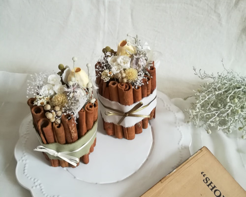 受注製作】シナモンのflower cake (プリザーブドフラワー ドライ